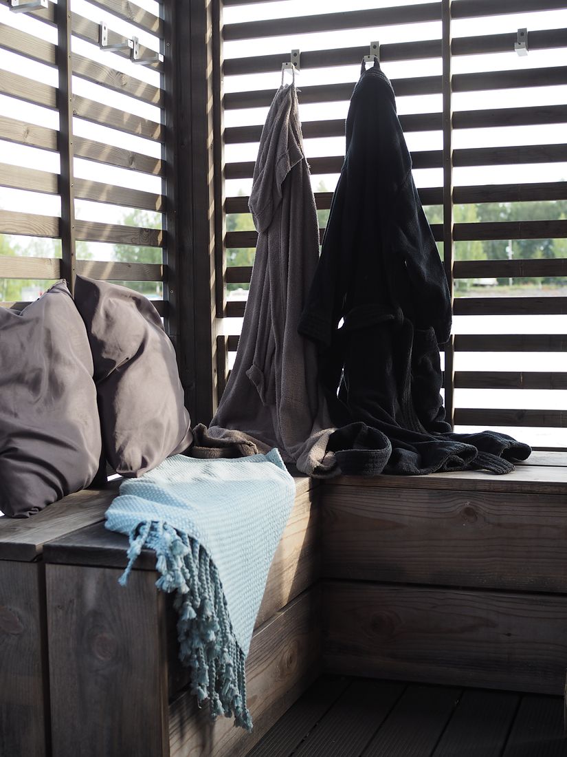 Sauna raft, image 2